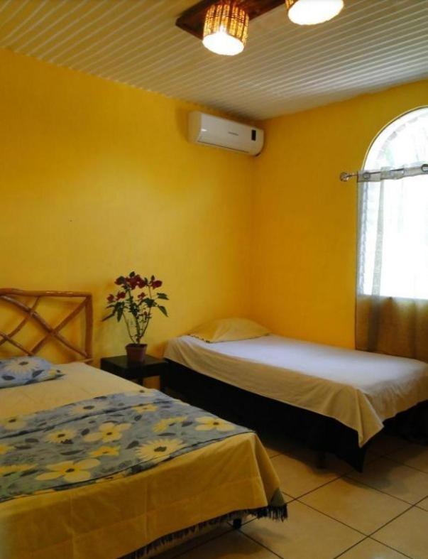 Hotel Caleta San Miguel Exterior photo
